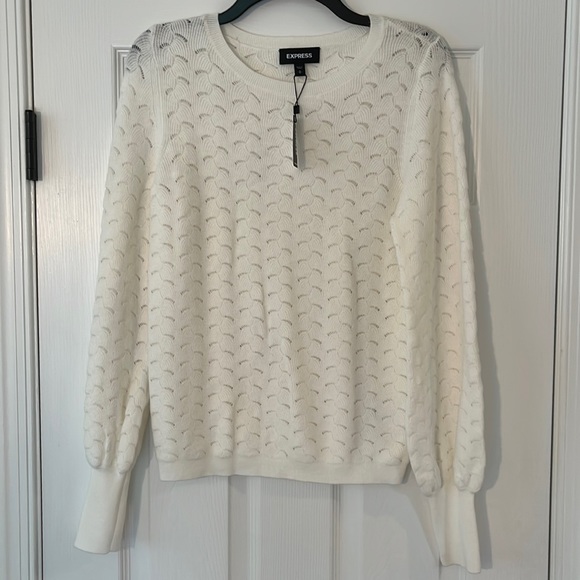 White sweater - Picture 2 of 4